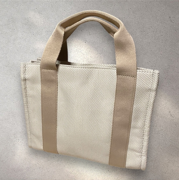 Lululemon two tone canvas tote bag mini 4.5L - Picture 6 of 10
